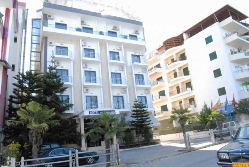 New Heaven Hotel Sarandë Eksteriør billede